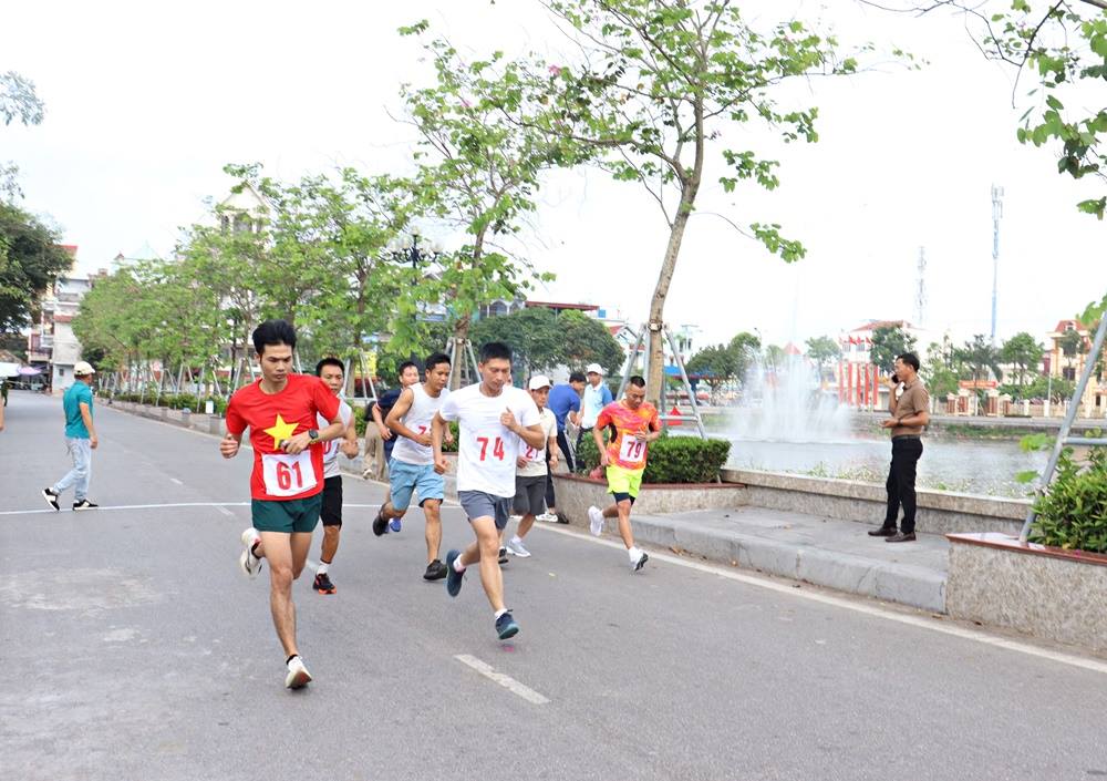 anh tin bai